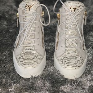 Giuseppe Zanotti embossed leather mid top sneaker